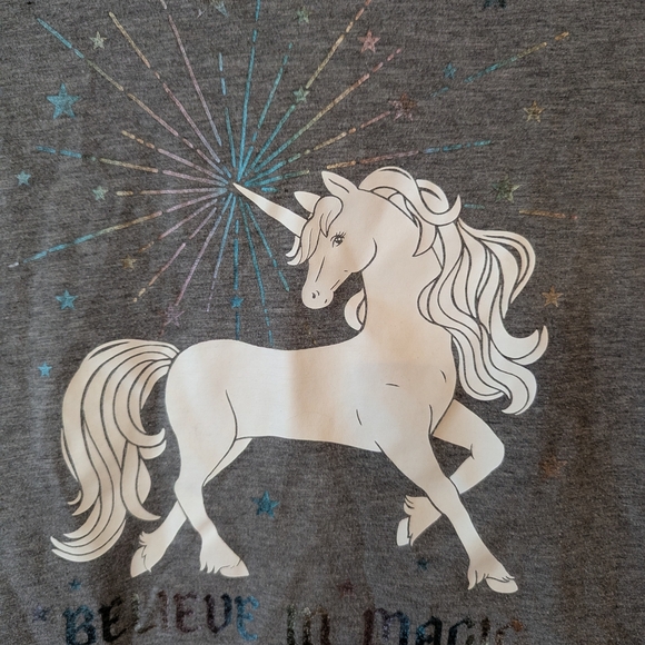 SO Gray Short Sleeve Tee with Unicorn Graphic - Picture 2 of 4